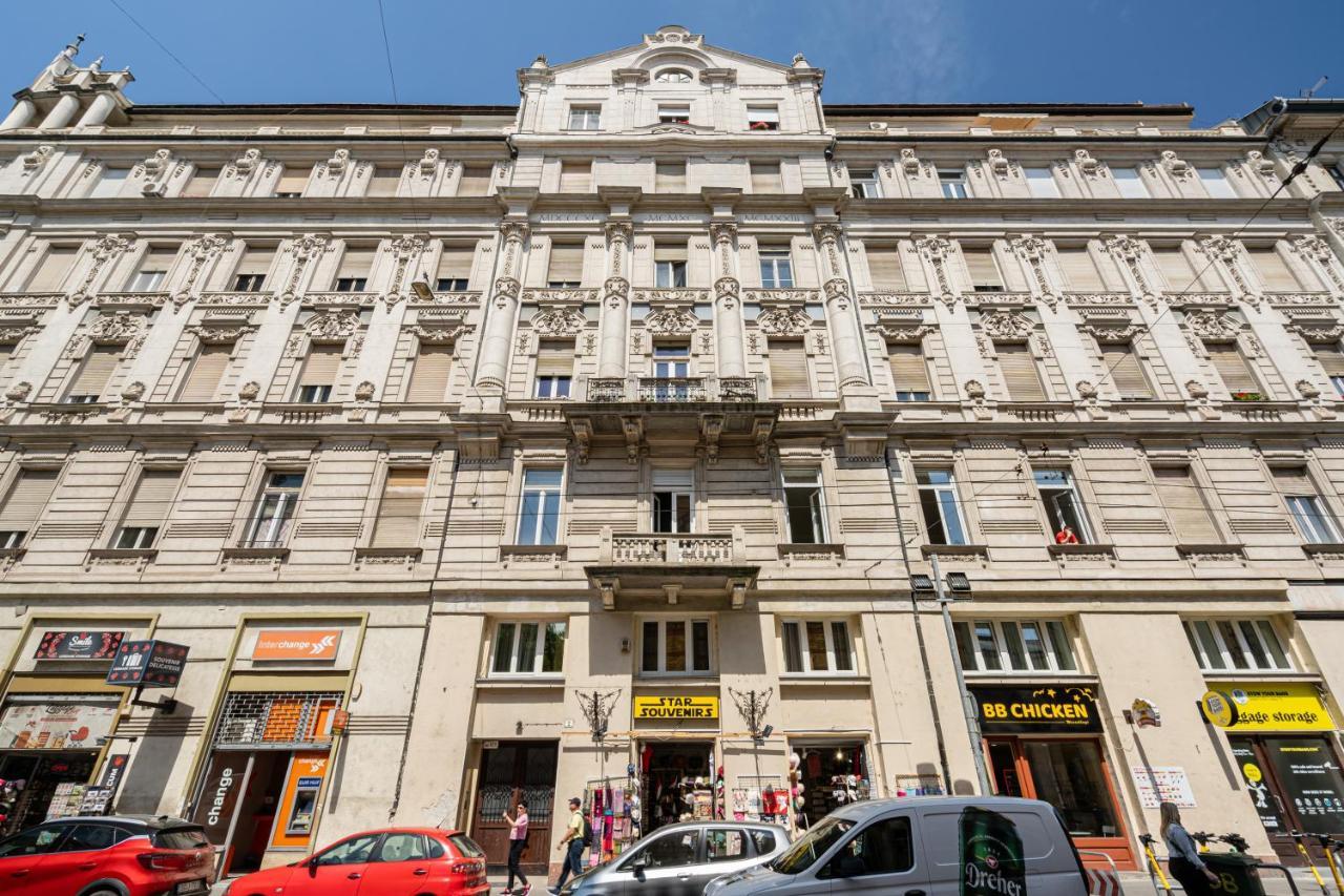 Sky Way Apartment Budapest Exterior photo