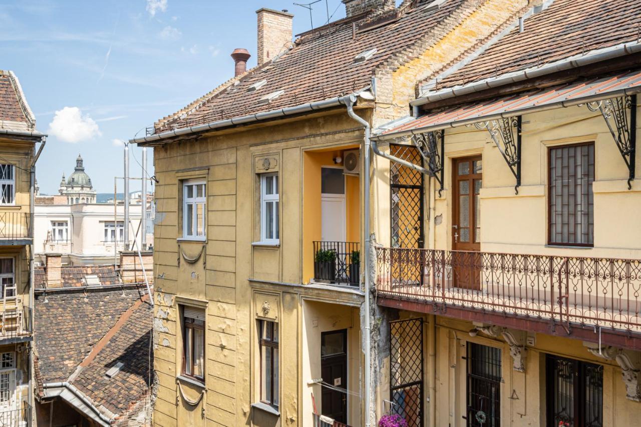 Sky Way Apartment Budapest Exterior photo